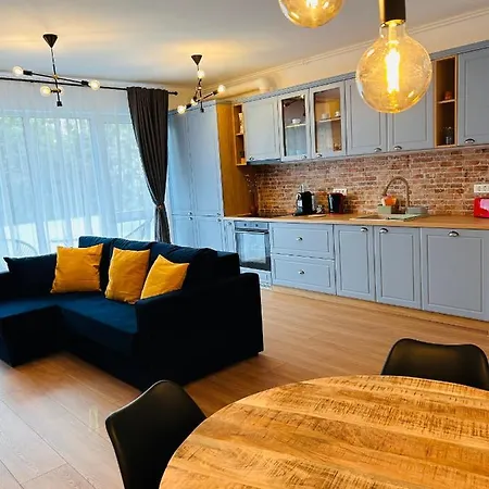 Apartment Brand New, Feel At *