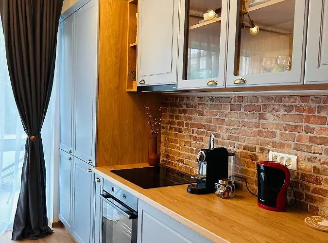 Brand New, Feel At * Timişoara