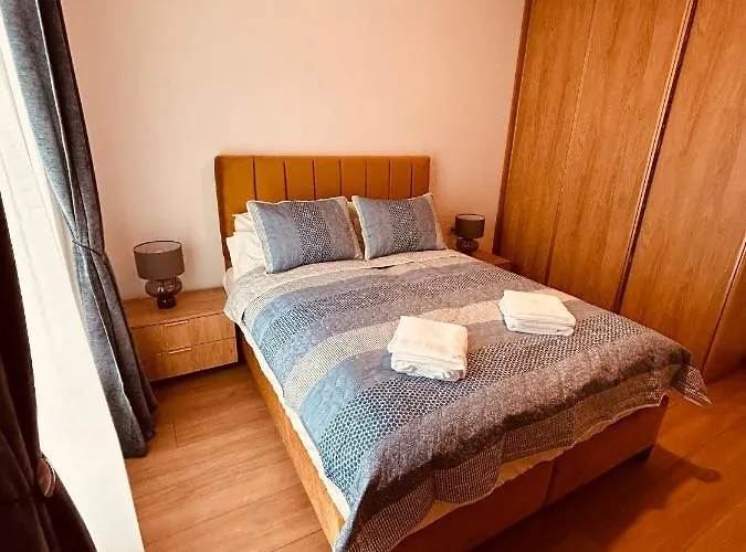 Brand New, Feel At Timisoara